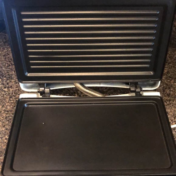 Essential home sandwich 🥪 maker - Picture 7 of 8